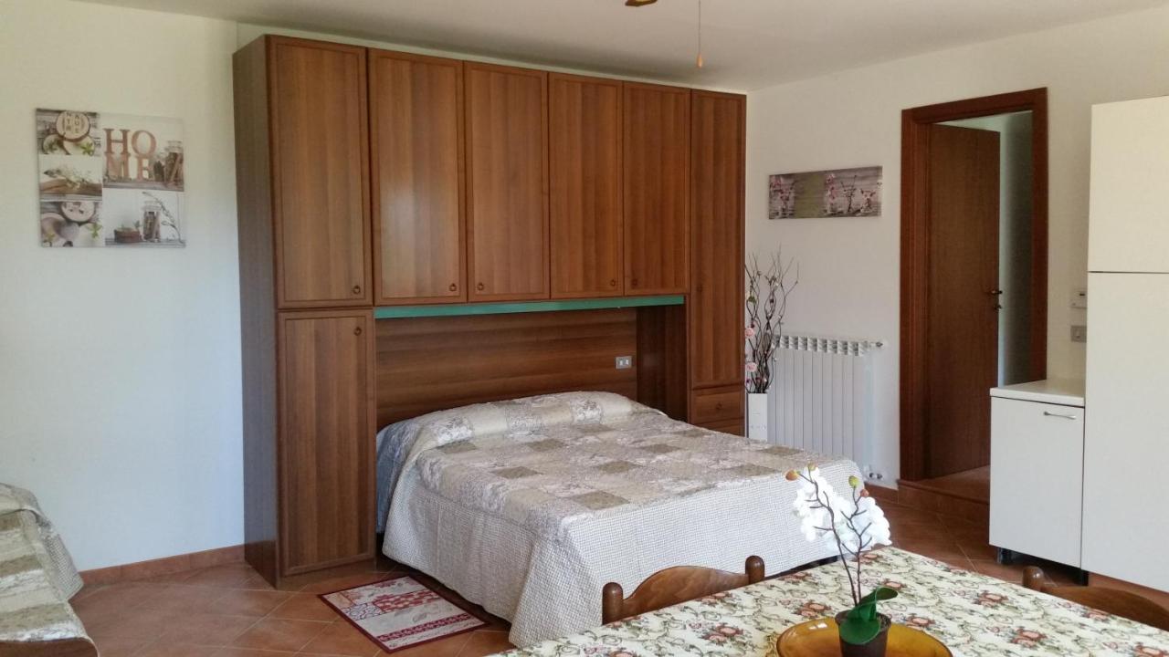 Case In Campagna Con Piscina A Todi Exterior foto